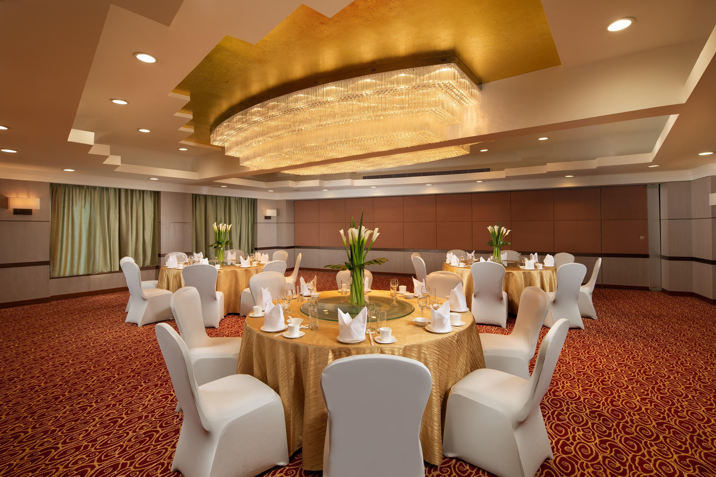 Hua Ting Hotel And Towers Shanghai Exterior photo