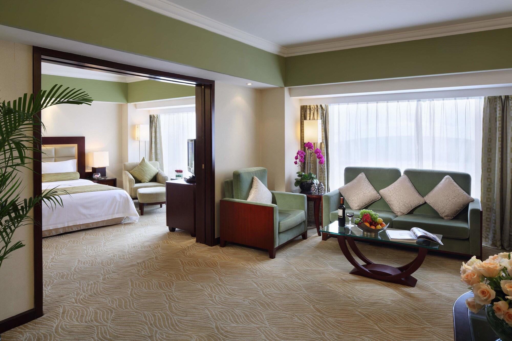 Hua Ting Hotel And Towers Shanghai Exterior photo